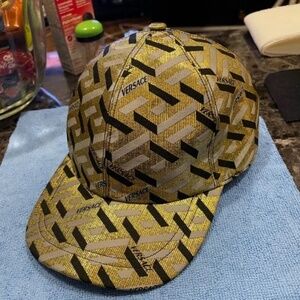 Gorgeous Gold Versace La Greca maze baseball adjustable strap baseball cap.